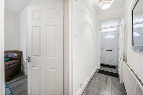 undefined, Richmond Park, Anfield, L6