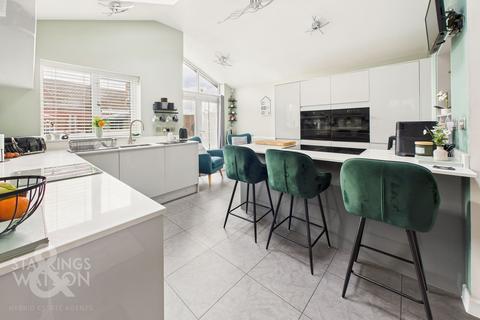 undefined, Rosa Close, Spixworth, Norwich