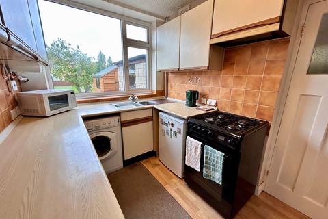 3 bedroom semi-detached house for sale, Frith Close, Leicester LE3