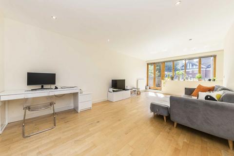 2 bedroom flat to rent, Northcote Avenue, London W5