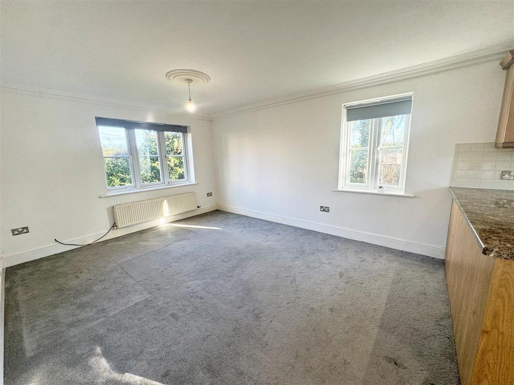 Lounge/Kitchen