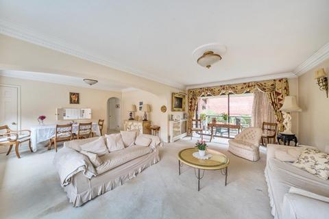 3 bedroom flat for sale, Spencer Close,  Finchley,  N3