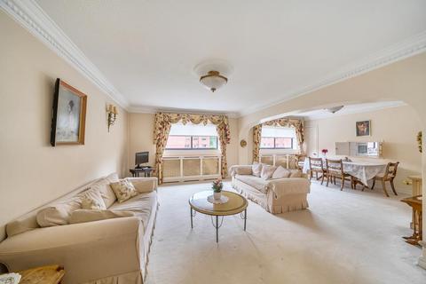 3 bedroom flat for sale, Spencer Close,  Finchley,  N3