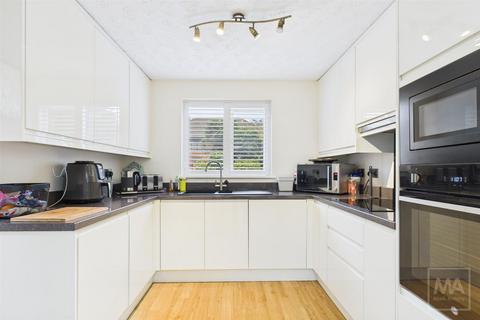 3 bedroom detached house for sale, Matlock Close, Great Sankey, WA5