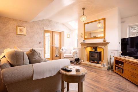3 bedroom semi-detached house for sale, Hall Carr Lane, Preston PR4