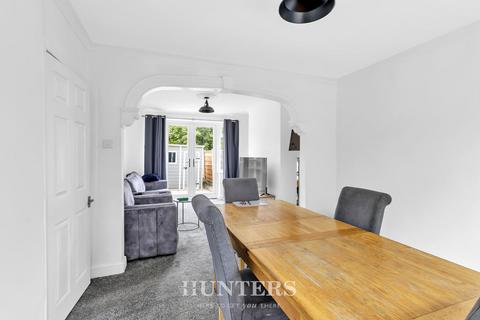 4 bedroom semi-detached house for sale, Acresfield Road, Middleton, Manchester