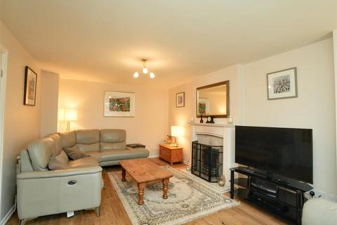 4 bedroom detached house for sale, Church Close, Tollerton, York
