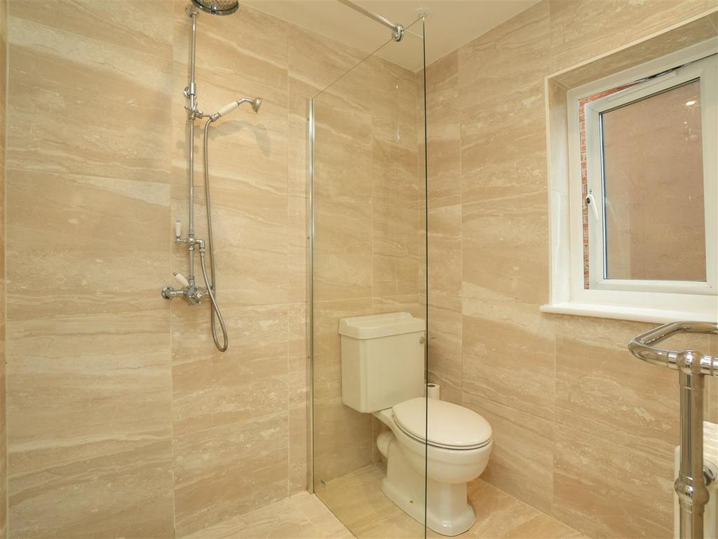 Ensuite Shower Room