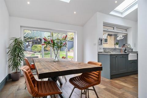 undefined, Woodleigh Gardens, Whitchurch