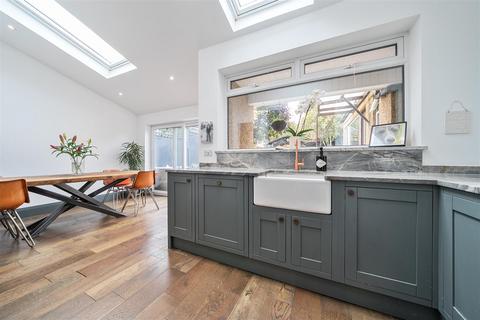 undefined, Woodleigh Gardens, Whitchurch