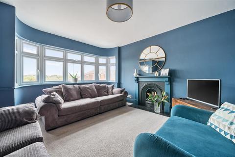 undefined, Woodleigh Gardens, Whitchurch