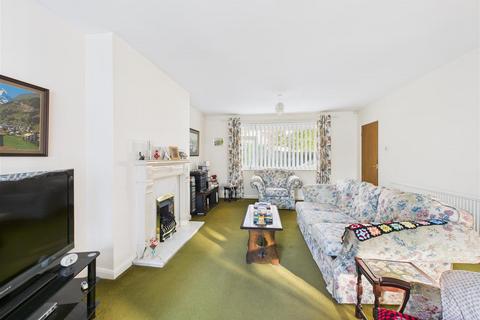 4 bedroom detached house for sale, Davenport Avenue, Hessle