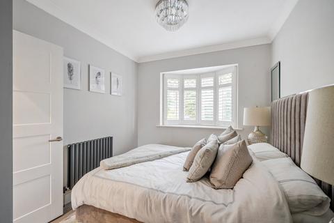 131 Bourne Vale, Bromley, BR2 7NY