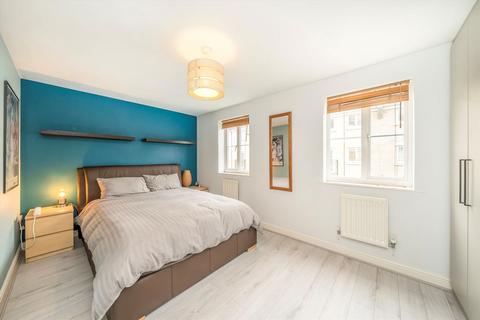 undefined, Lynbrook Grove, London SE15