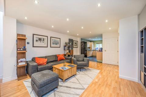 undefined, Lynbrook Grove, London SE15