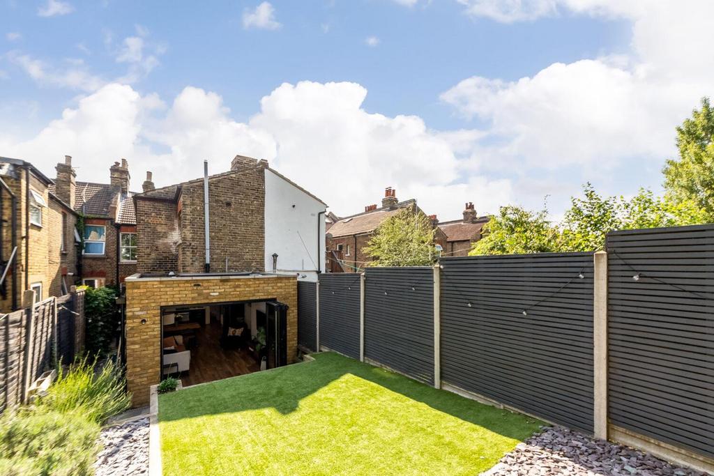 IMG 2058-2-1500x1000.jpg