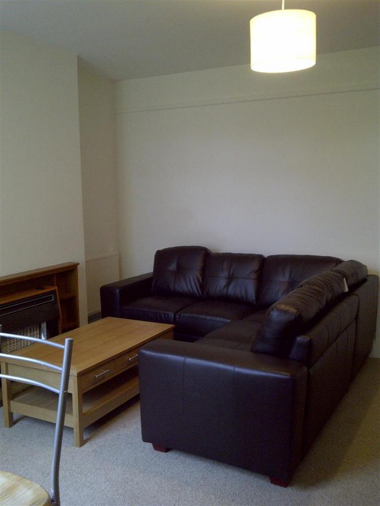 Living room 2.jpg