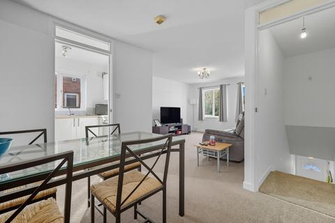 1 bedroom maisonette for sale, Camellia Close, Harold Wood, RM3