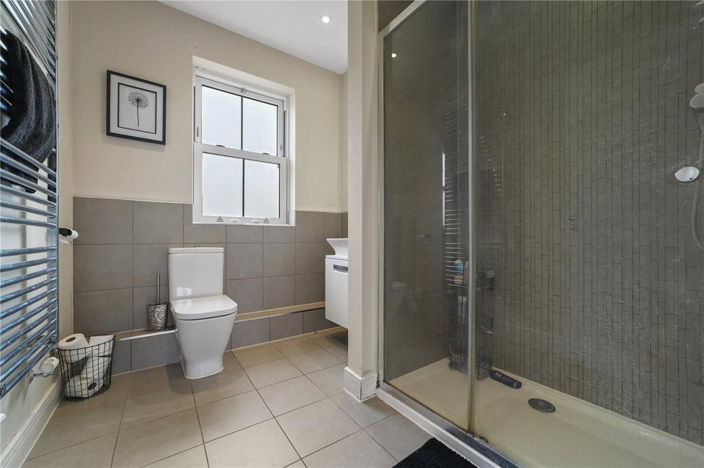 Ensuite