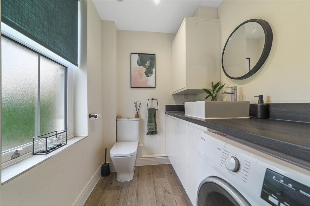 Utility / Cloakroom
