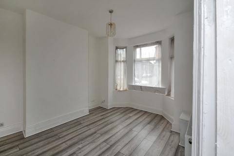 4 bedroom terraced house for sale, Barff Road, Salford M5