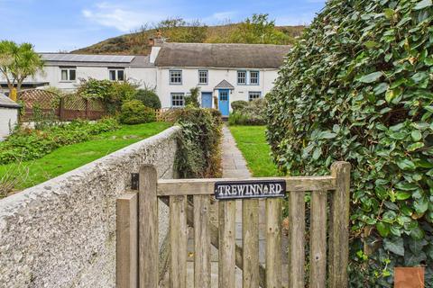2 bedroom cottage for sale, Quay Road, St Agnes- A short walk to the beach