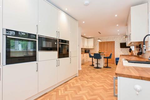 4 bedroom detached bungalow for sale, Cromer Road, Holt NR25