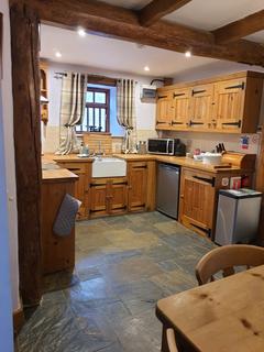 2 bedroom semi-detached house to rent, Bridlington Road, Bridlington YO15