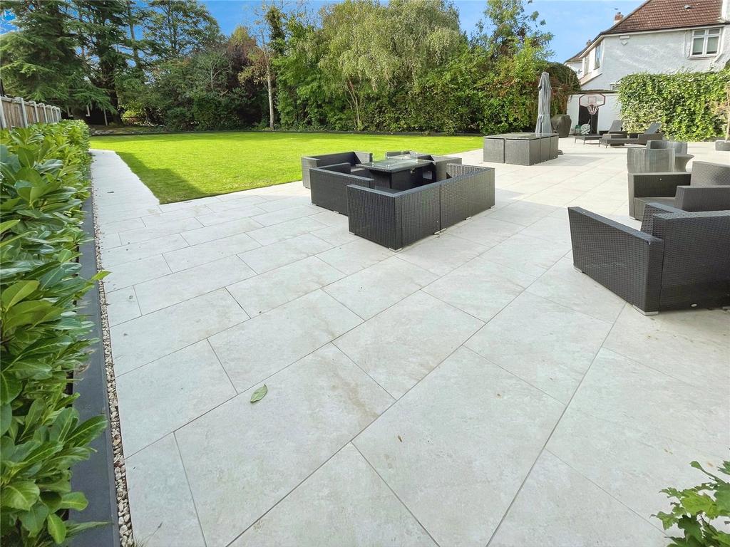 Rear Garden Patio
