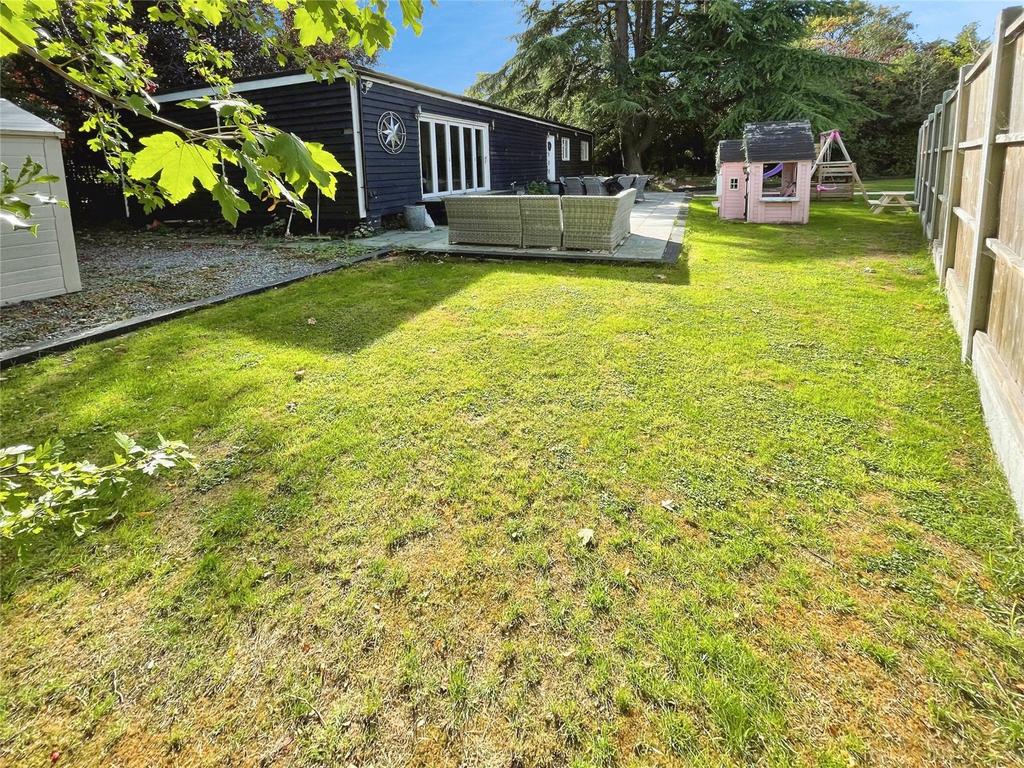 Annexe Side View