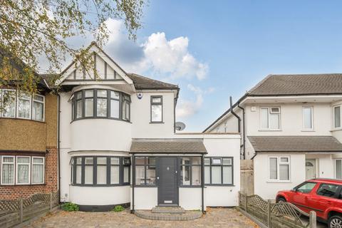 undefined, Seaton Gardens, Ruislip Manor, Middlesex