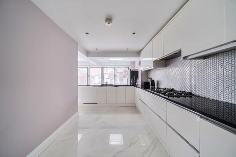 undefined, Seaton Gardens, Ruislip Manor, Middlesex