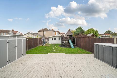undefined, Seaton Gardens, Ruislip Manor, Middlesex