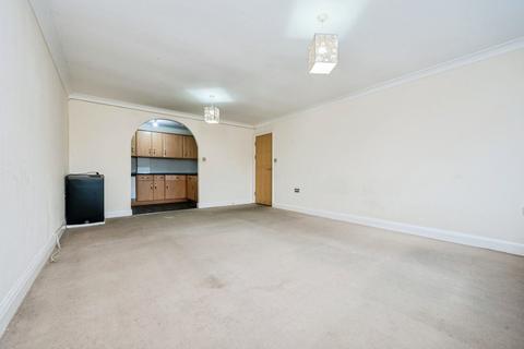 undefined, Park Street, Luton LU1