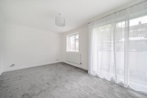 2 bedroom flat for sale, Wood Street, Chiswick, London, W4