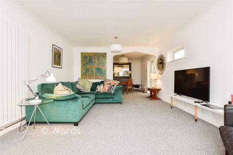 3 bedroom detached bungalow for sale, Cornwallis Gardens, Broadstairs CT10