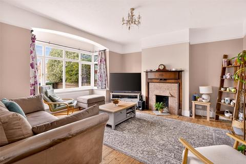 4 bedroom semi-detached house for sale, Gaisford Road, Tarring, Worthing, West Sussex, BN14