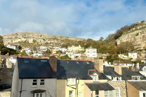 2 bedroom apartment for sale, Abbey Road, Llandudno