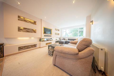 3 bedroom semi-detached house for sale, Wold Close, Bradford BD13