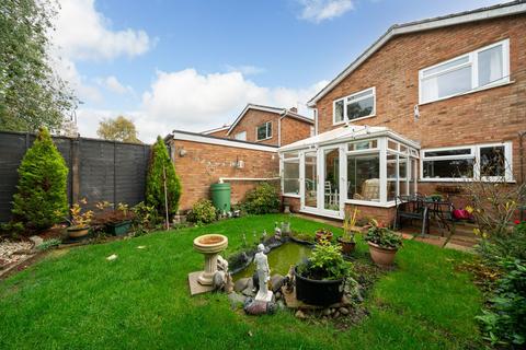undefined, Crosslands, Caddington, LU1