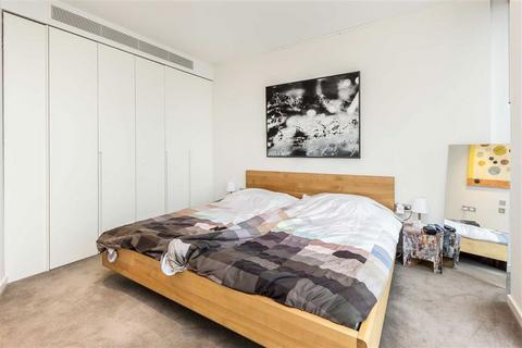 undefined, Upper Ground, London SE1