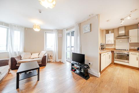 1 bedroom flat for sale, High Road, London NW10