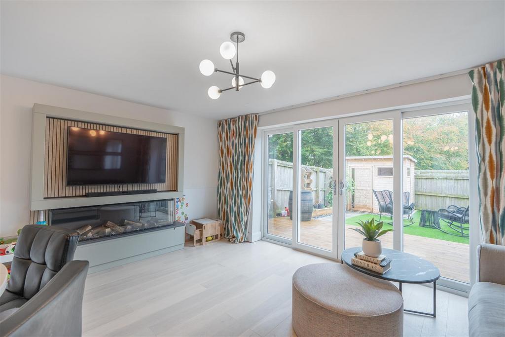 30 Firecrest Way-11.jpg