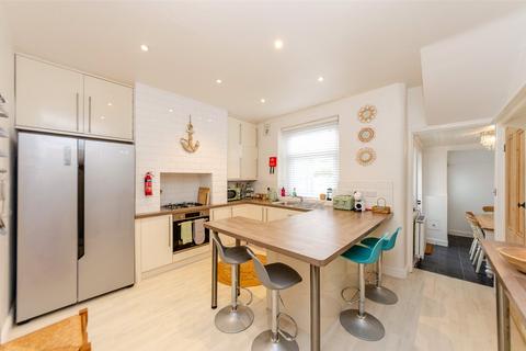 3 bedroom terraced house for sale, Winllan Avenue, Llandudno, Conwy, LL30