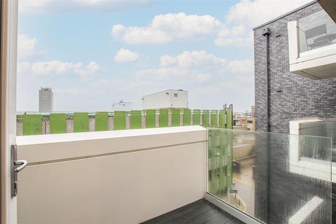 undefined, Park Place, Stevenage SG1