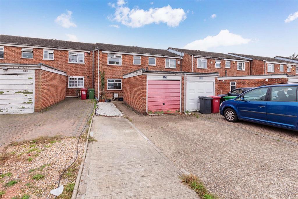 124 Weekes Drive-6.jpg