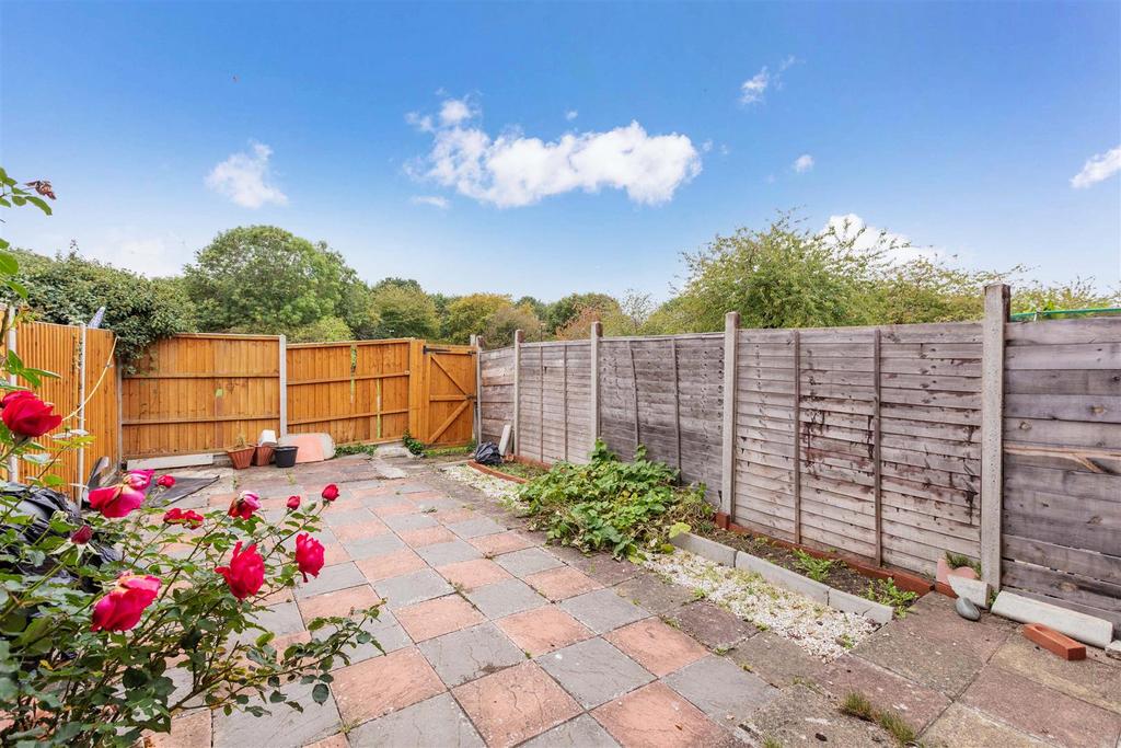 124 Weekes Drive-2.jpg