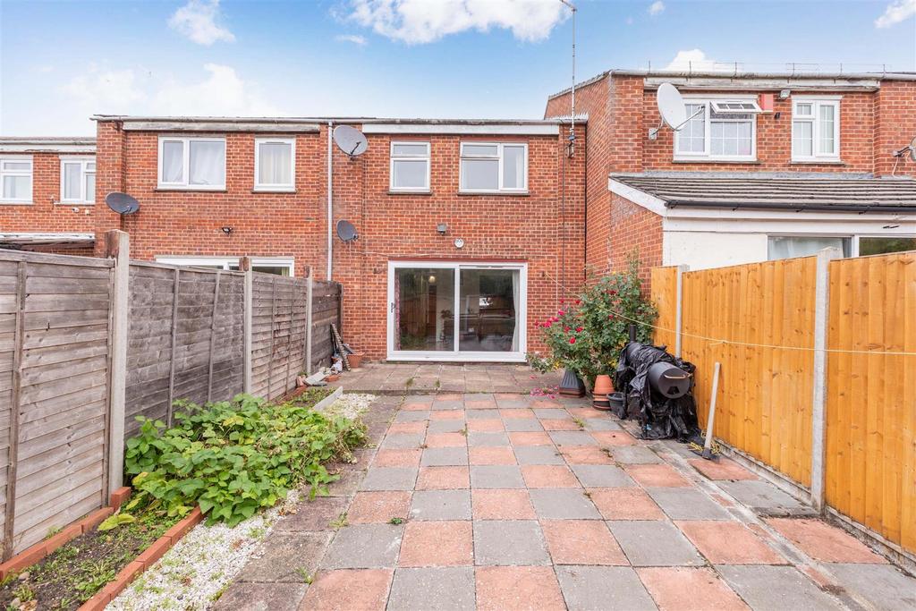 124 Weekes Drive-3.jpg
