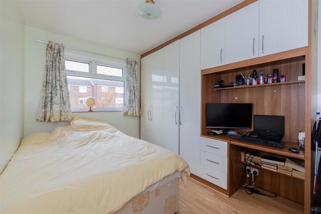 124 Weekes Drive-14.jpg