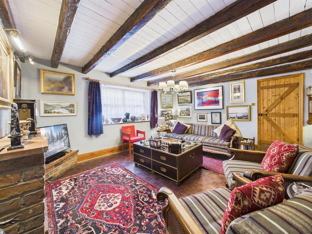 Lounge: